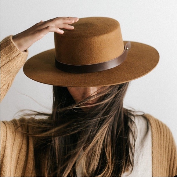 GIGI PIP Dahlia Boater Hat + Leather Band S/M - Picture 2 of 8